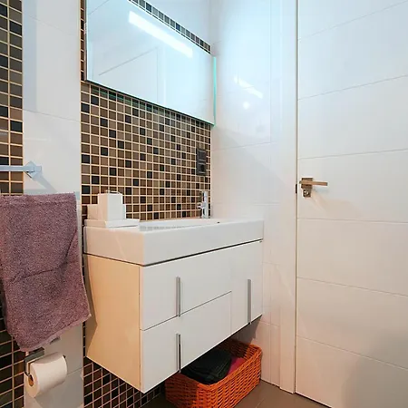 Galihost - Atico Con Piscina Y Vistas En Playa De Areas Sanxenxo